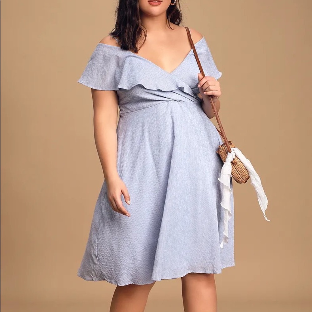2X Lulu’s knee length blue dress